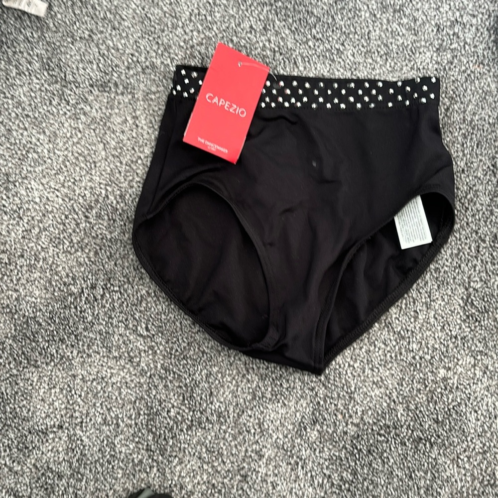 Black capezio dance bottoms